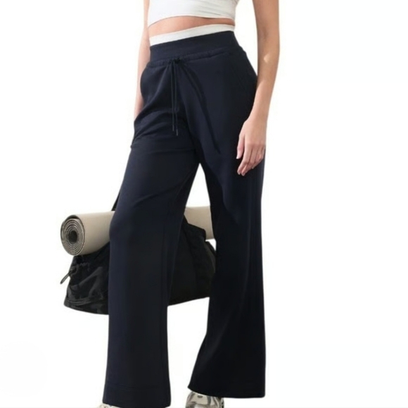 ATHLETA Allure High Rise Wide Leg Pant Medium - Picture 1 of 11